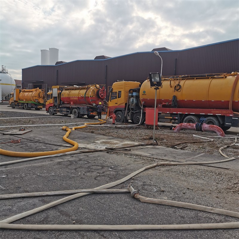 滦平污水池清理